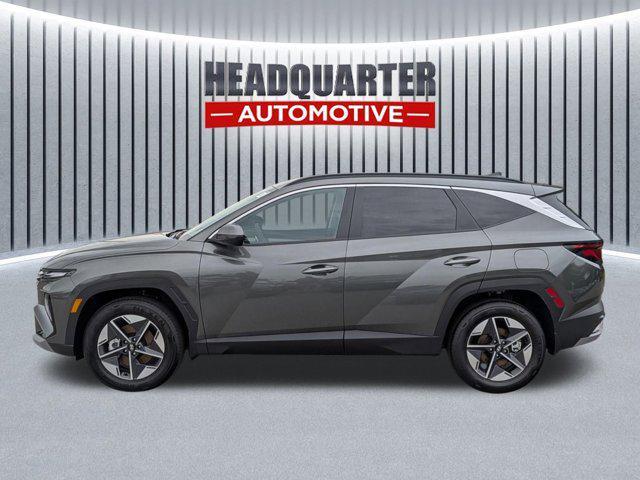 new 2026 Hyundai TUCSON Hybrid car, priced at $35,434