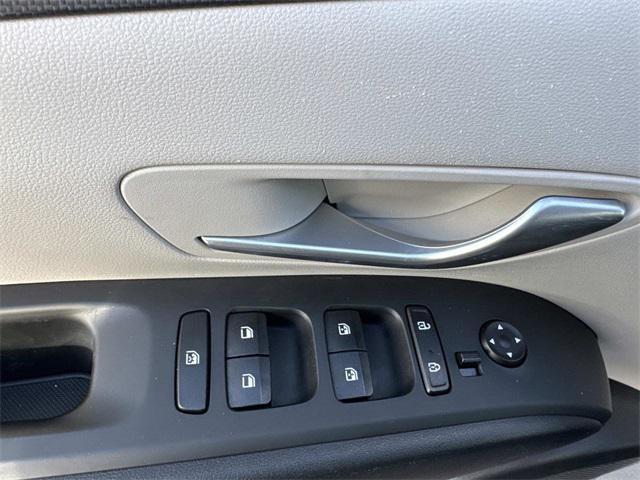 used 2022 Hyundai TUCSON Hybrid car, priced at $15,769