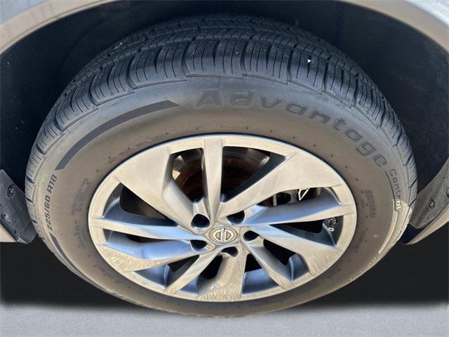 used 2015 Nissan Rogue car, priced at $9,441