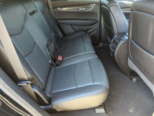 used 2020 Cadillac XT5 car, priced at $21,947