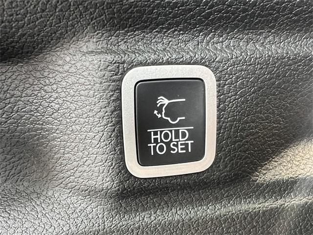 new 2025 Jeep Grand Cherokee L car, priced at $52,633