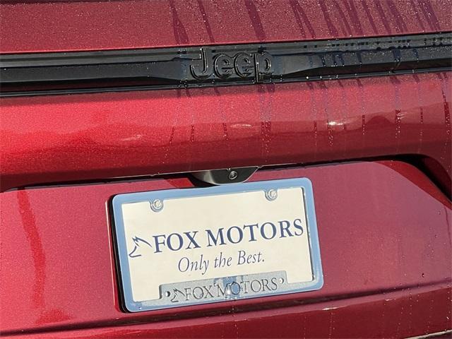 new 2025 Jeep Grand Cherokee car, priced at $48,333