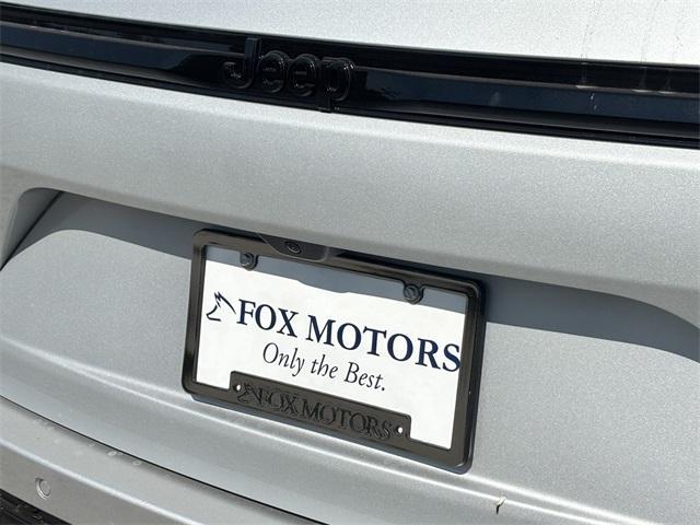 new 2025 Jeep Grand Cherokee car, priced at $48,333