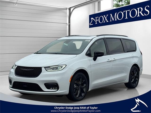new 2026 Chrysler Pacifica car, priced at $46,416