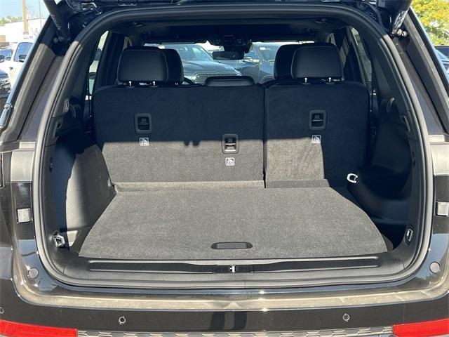 new 2025 Jeep Grand Cherokee car, priced at $43,938