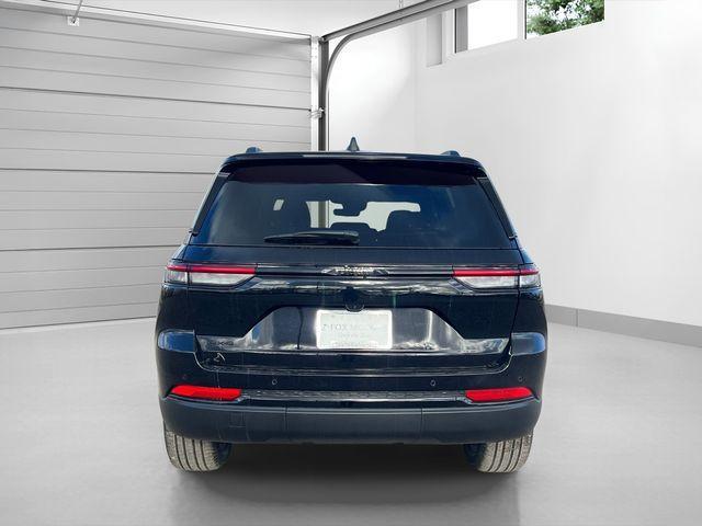 new 2025 Jeep Grand Cherokee car, priced at $47,232