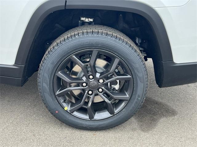 new 2025 Jeep Grand Cherokee L car, priced at $52,996