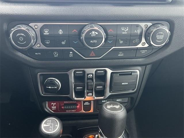 new 2026 Jeep Wrangler car, priced at $49,990