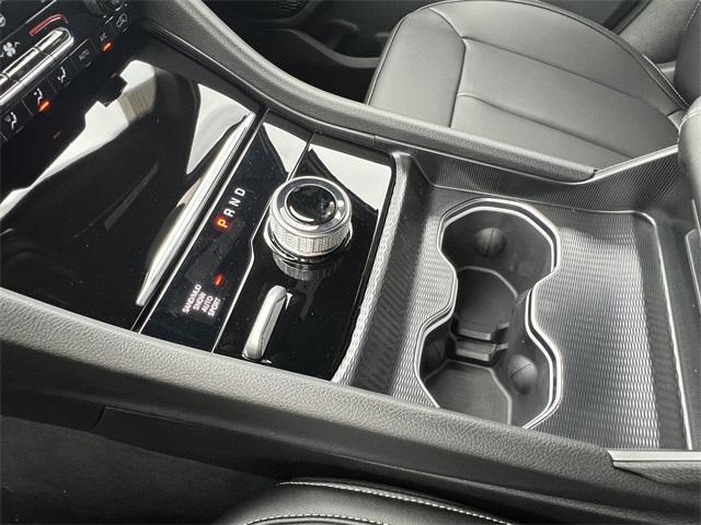 used 2025 Jeep Grand Cherokee L car, priced at $50,133