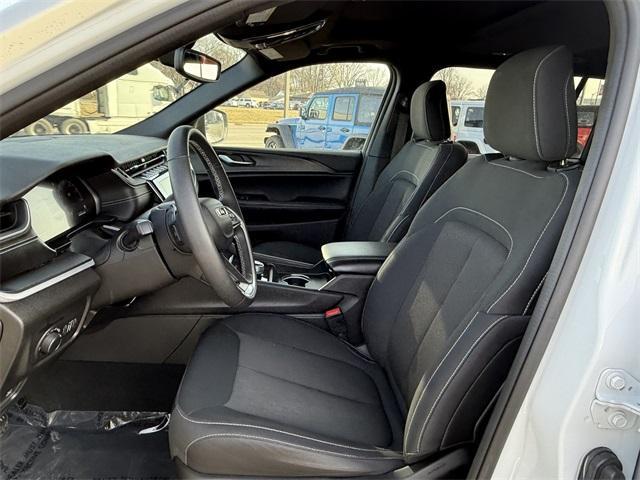 used 2024 Jeep Grand Cherokee L car, priced at $31,995