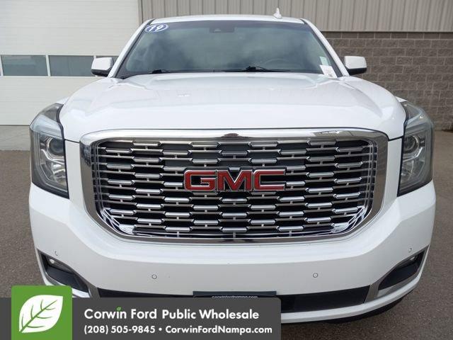 used 2019 GMC Yukon car, priced at $33,985