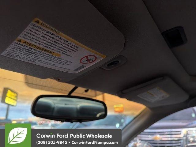 used 2002 Buick Regal car, priced at $3,499