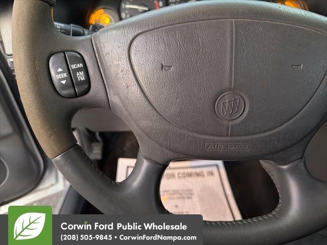 used 2002 Buick Regal car, priced at $3,499