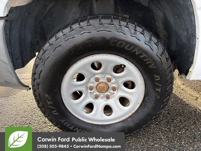 used 2005 GMC Sierra 1500 car, priced at $7,749