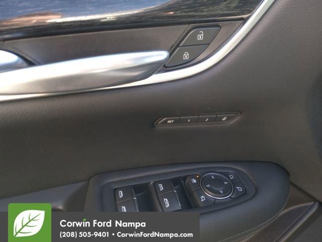 used 2021 Cadillac XT5 car, priced at $24,878