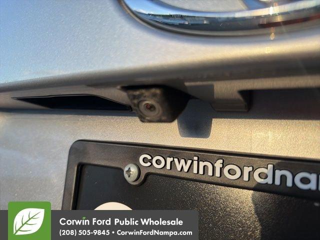 used 2016 Toyota Highlander car, priced at $17,764