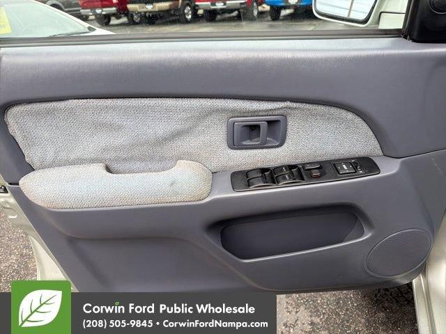 used 2000 Toyota 4Runner car, priced at $4,999