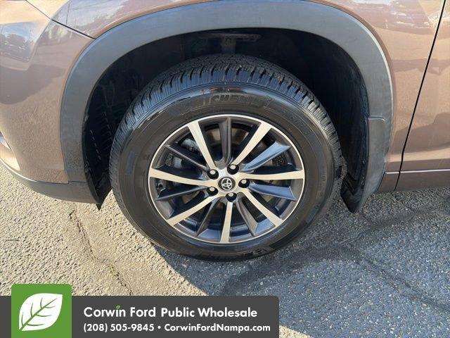 used 2017 Toyota Highlander car, priced at $20,897