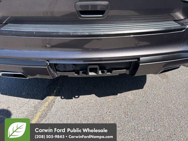 used 2015 Jeep Grand Cherokee car, priced at $14,950