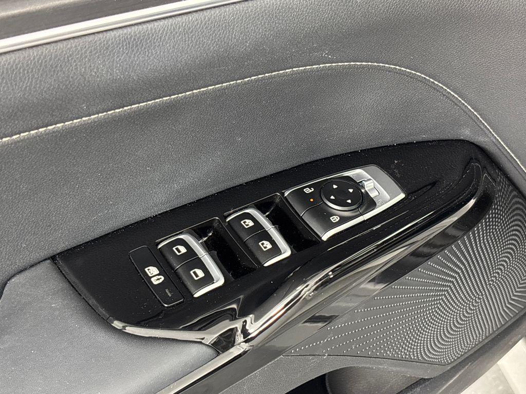 used 2025 Kia K5 car, priced at $22,999