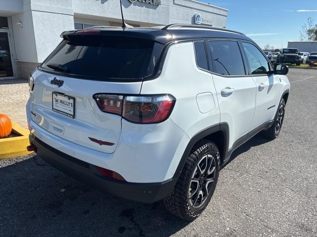 new 2026 Jeep Compass car, priced at $34,000