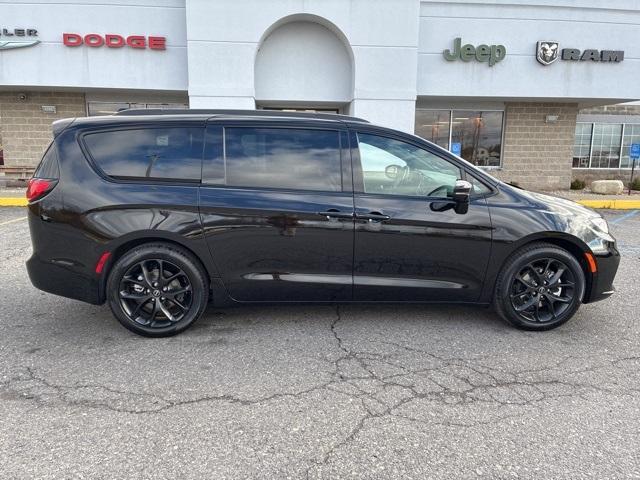 new 2026 Chrysler Pacifica car, priced at $47,553