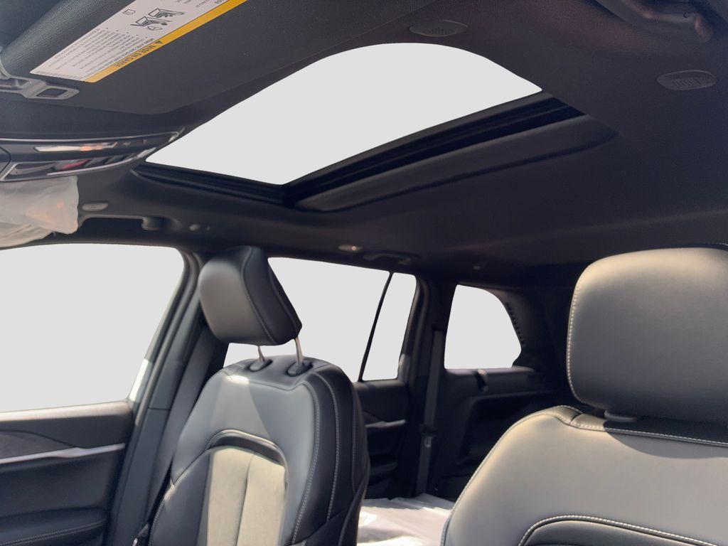 new 2026 Jeep Grand Cherokee car, priced at $47,675