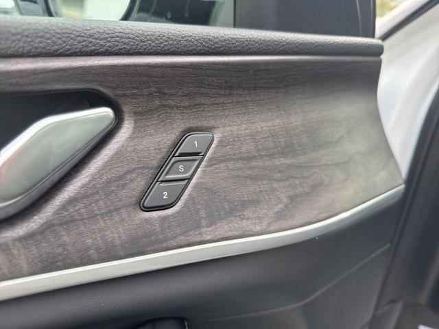 new 2025 Jeep Grand Cherokee car, priced at $51,015