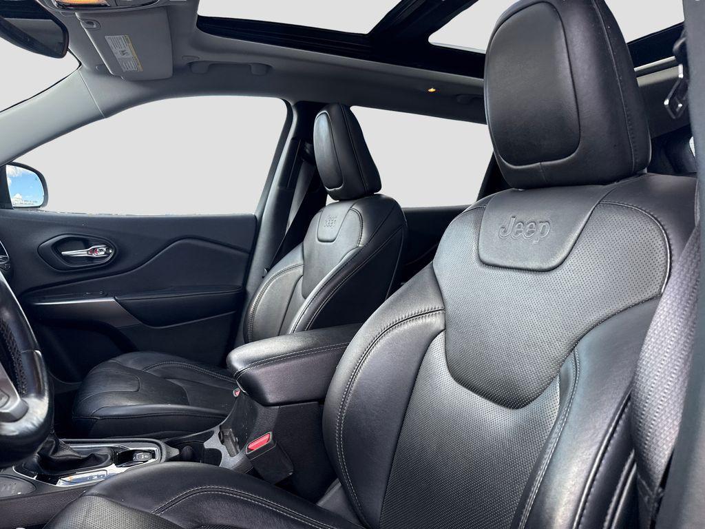used 2021 Jeep Cherokee car, priced at $20,785