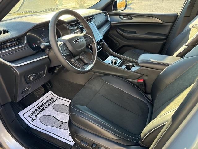 new 2025 Jeep Grand Cherokee car, priced at $46,273