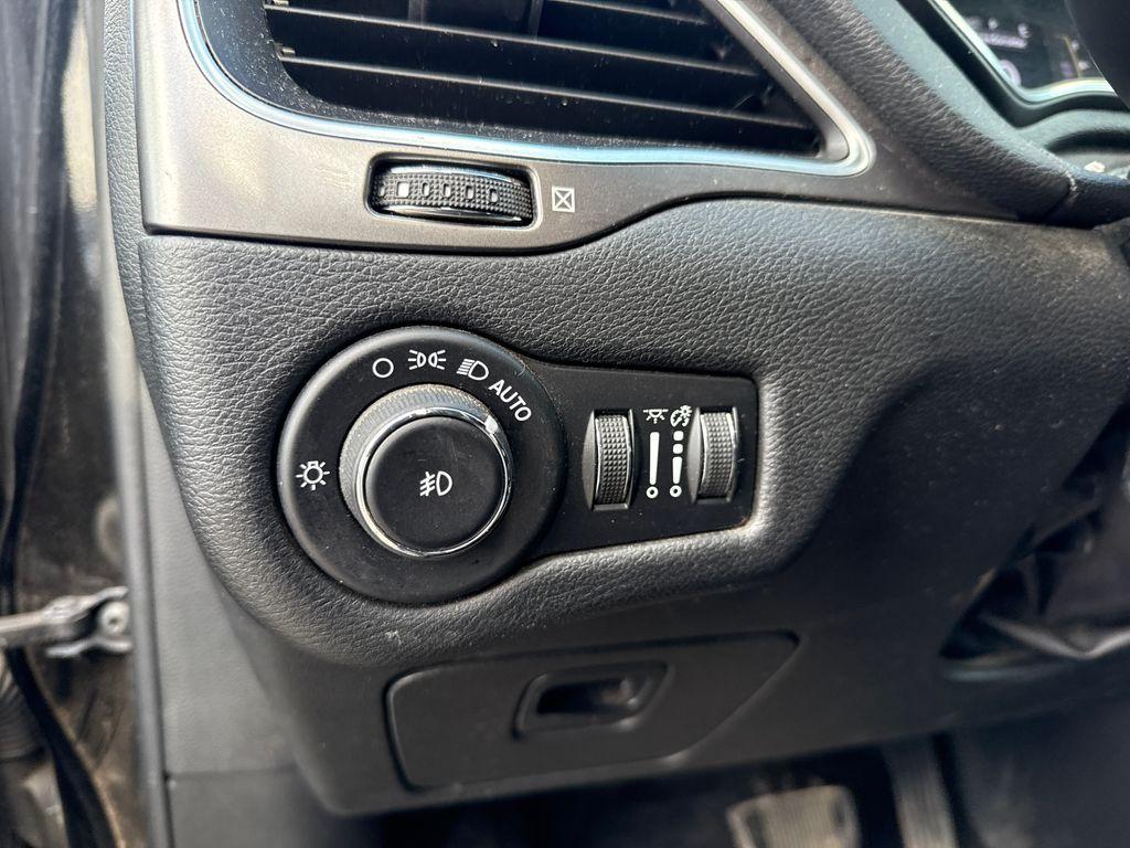 used 2020 Jeep Cherokee car, priced at $18,500