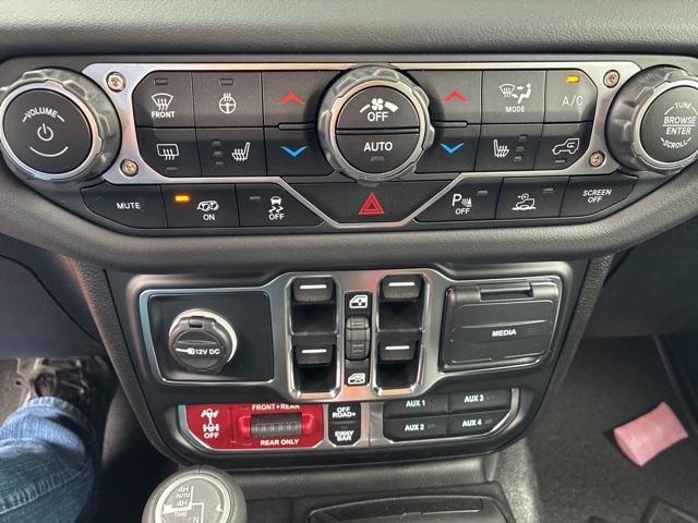 new 2025 Jeep Wrangler car, priced at $97,451