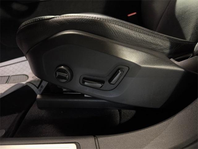 used 2022 Volvo XC60 car, priced at $23,959
