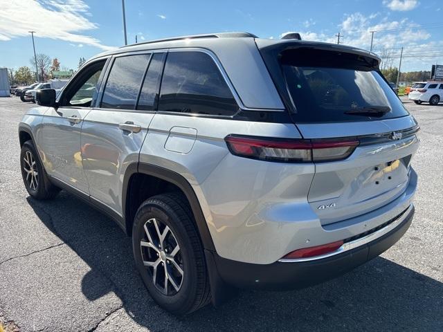 new 2025 Jeep Grand Cherokee car, priced at $46,475