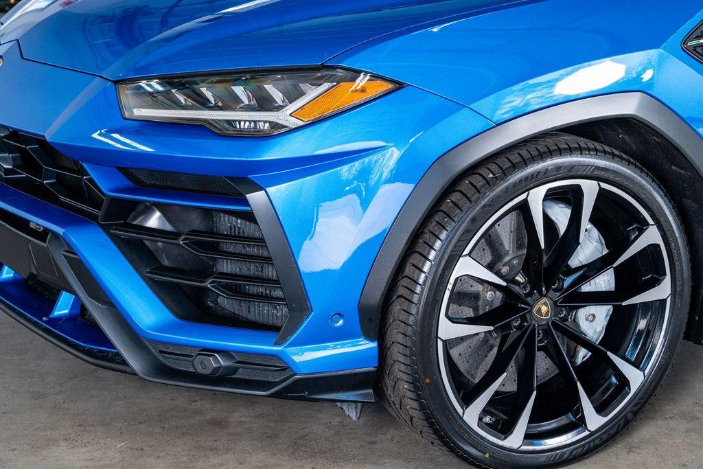 used 2019 Lamborghini Urus car, priced at $160,999