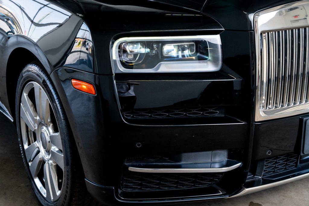 used 2019 Rolls-Royce Cullinan car, priced at $209,999