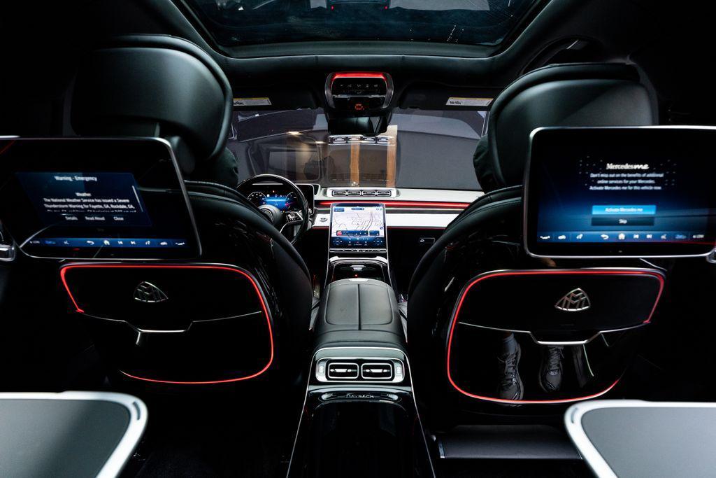 Mercedes-Benz S-Class view 42