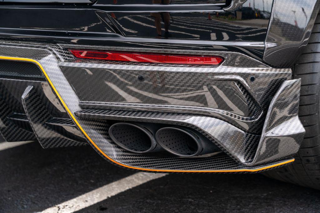 used 2022 Lamborghini Urus car, priced at $301,393