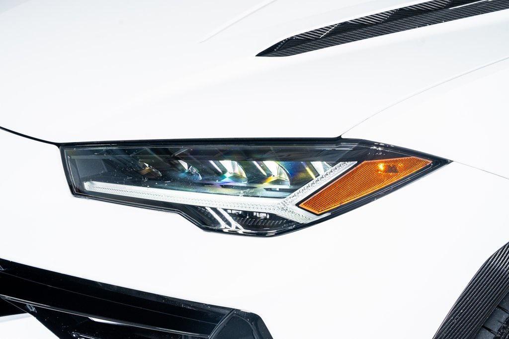 used 2024 Lamborghini Urus car, priced at $299,999