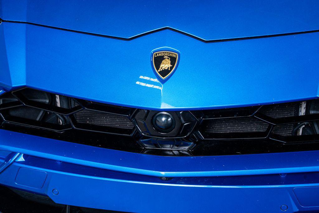 used 2020 Lamborghini Urus car, priced at $177,999