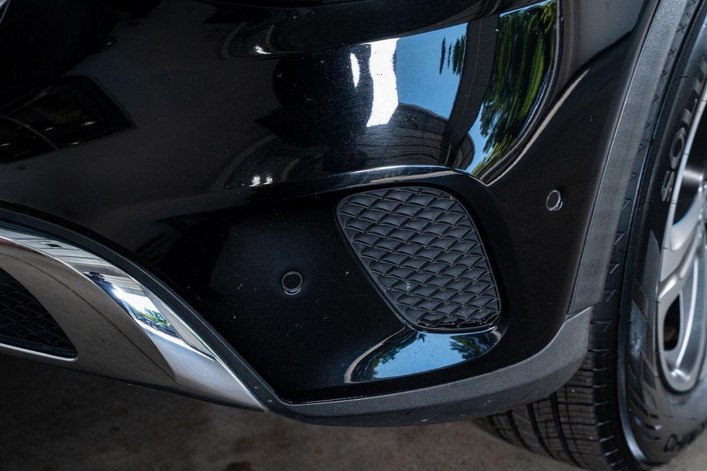 used 2021 Mercedes-Benz GLC 300 car, priced at $24,999