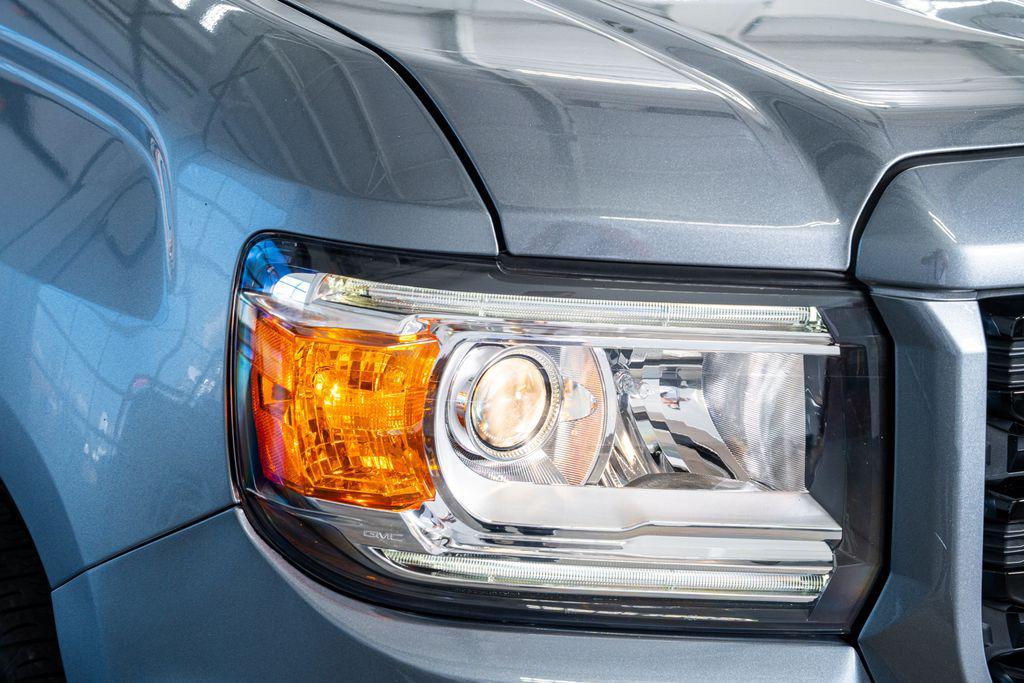 used 2022 GMC Canyon car, priced at $30,999