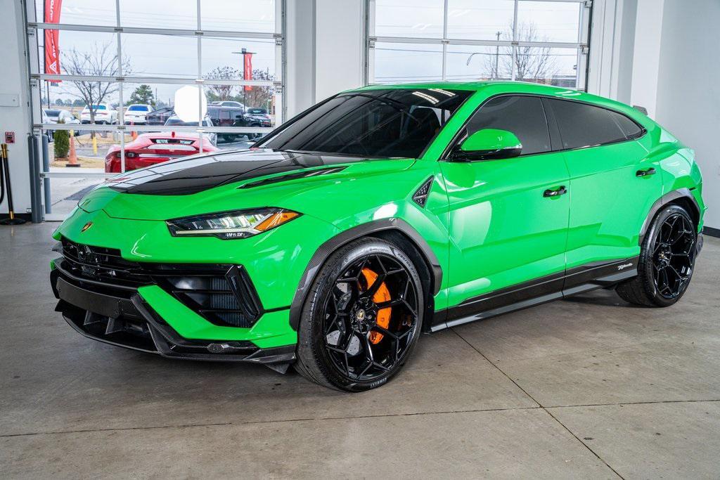 used 2023 Lamborghini Urus car, priced at $269,899