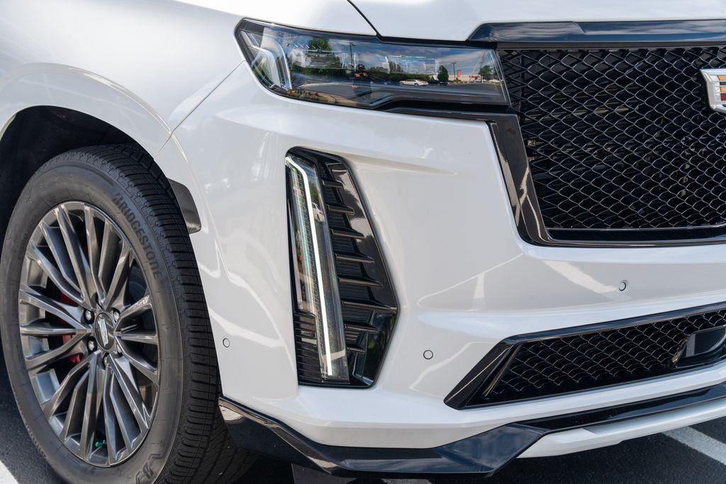 used 2023 Cadillac Escalade car, priced at $113,999