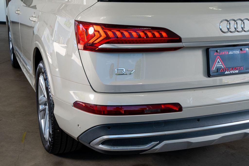 used 2023 Audi Q7 car, priced at $39,999