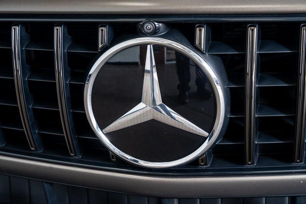 used 2023 Mercedes-Benz AMG SL 55 car, priced at $103,999