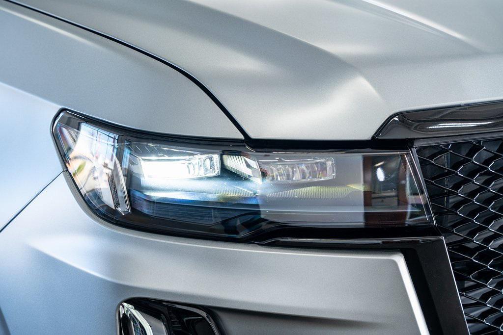 used 2023 Cadillac Escalade ESV car, priced at $113,999