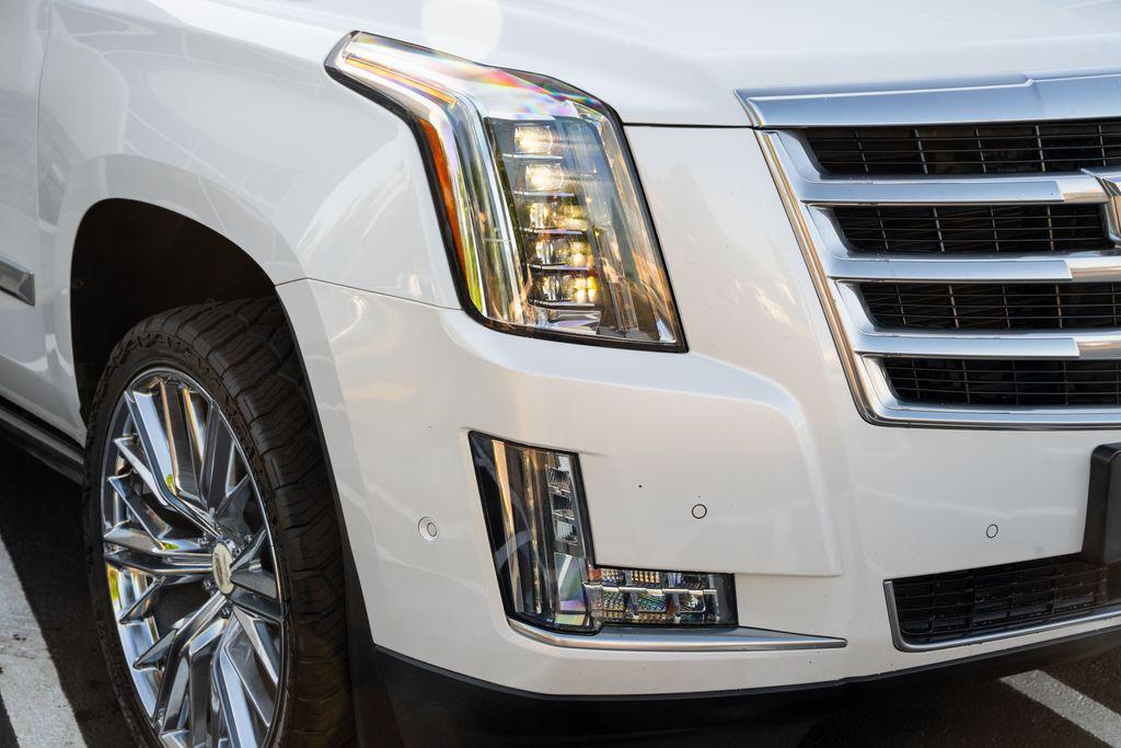 used 2017 Cadillac Escalade car, priced at $23,999
