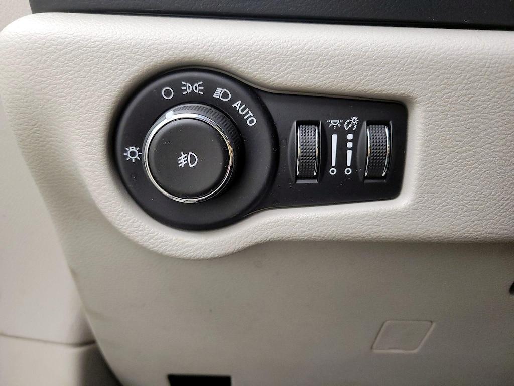 used 2018 Chrysler Pacifica car, priced at $20,998