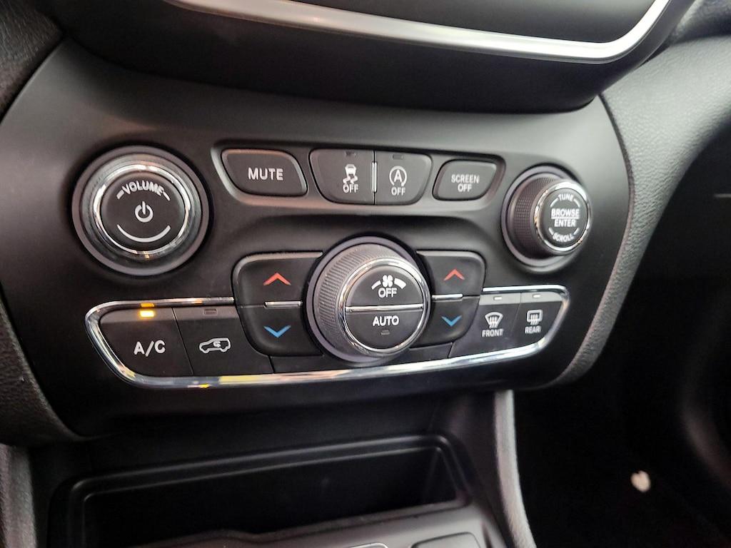 used 2019 Jeep Cherokee car, priced at $18,998